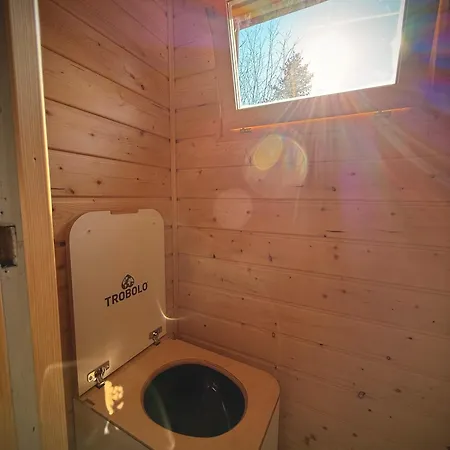 Glamping Maringotka Máňa * Tvrdkov
