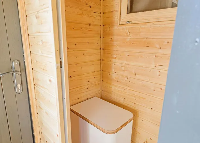 Glamping Maringotka Máňa Camping