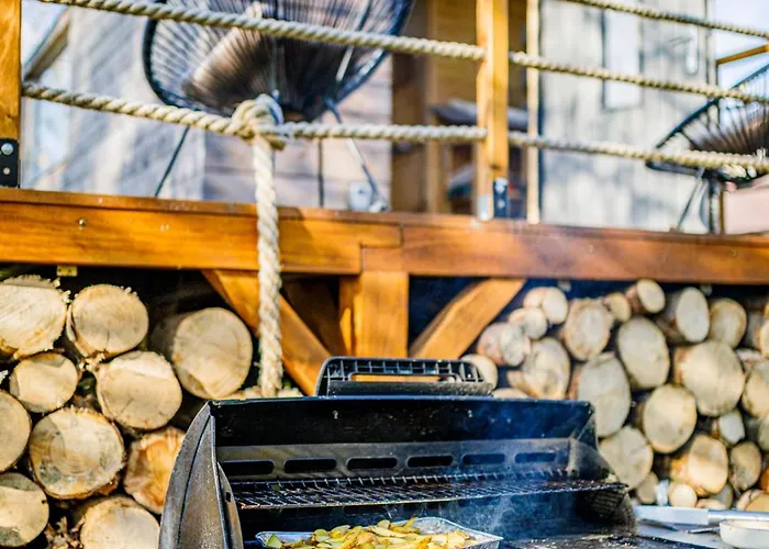 Camping Glamping Maringotka Máňa *